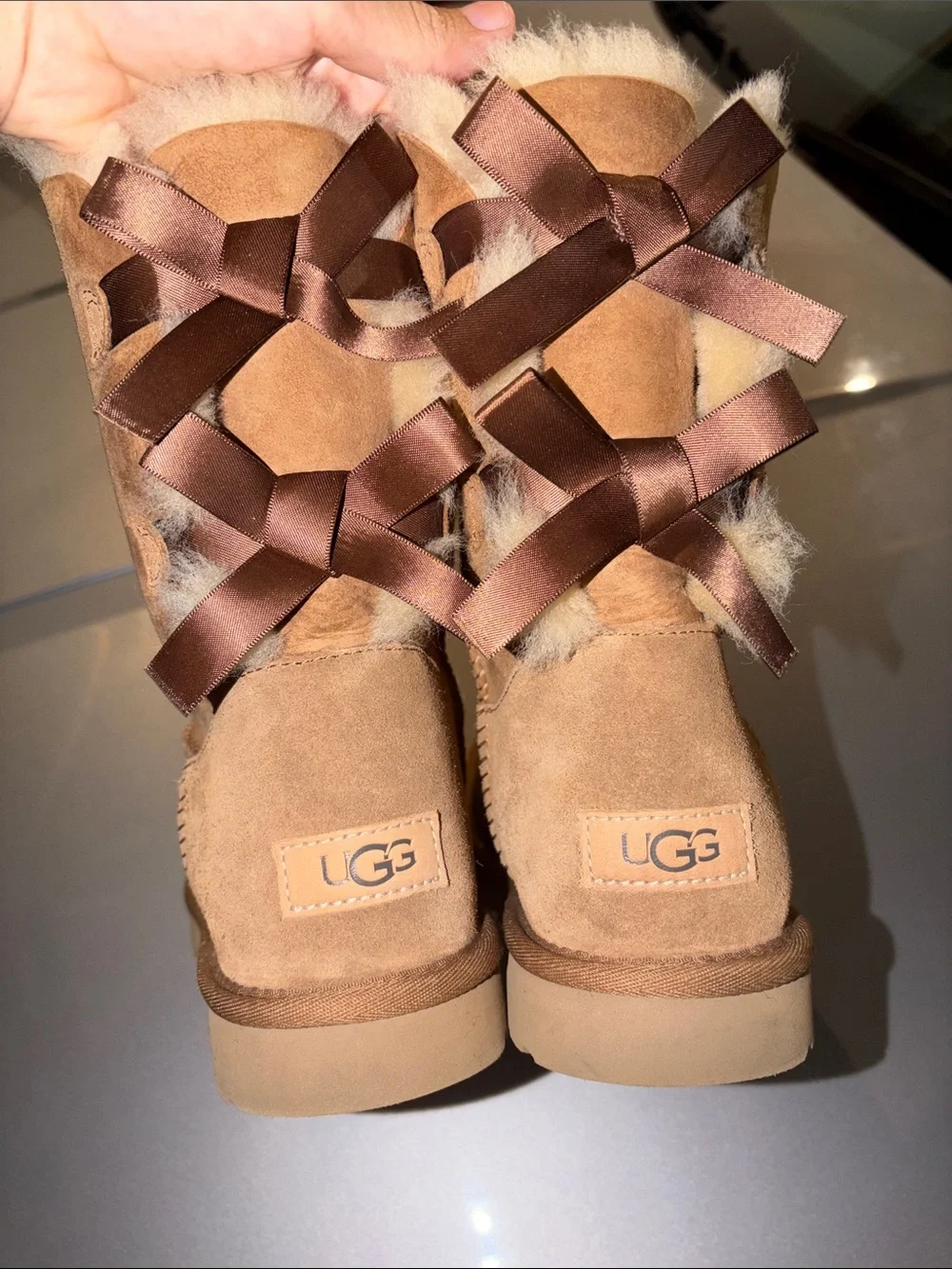 Ugg Bailey stained right shoes 10US bow back Sheerling lined make offer